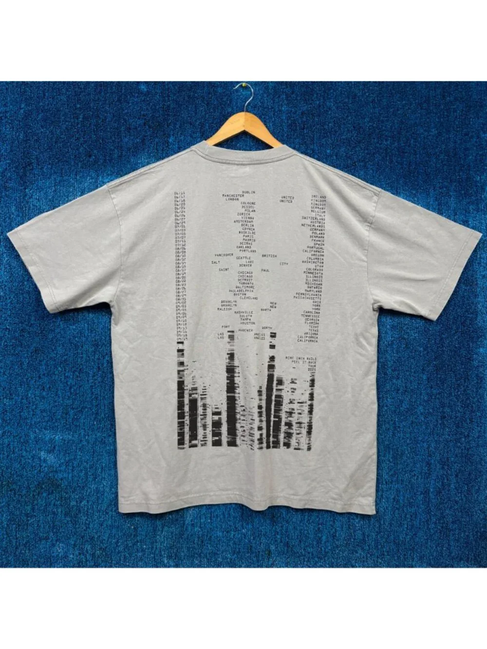 Nine Inch Nails Peel It Back Tour Rock T-Shirt Size XXL - Picture 3 of 4